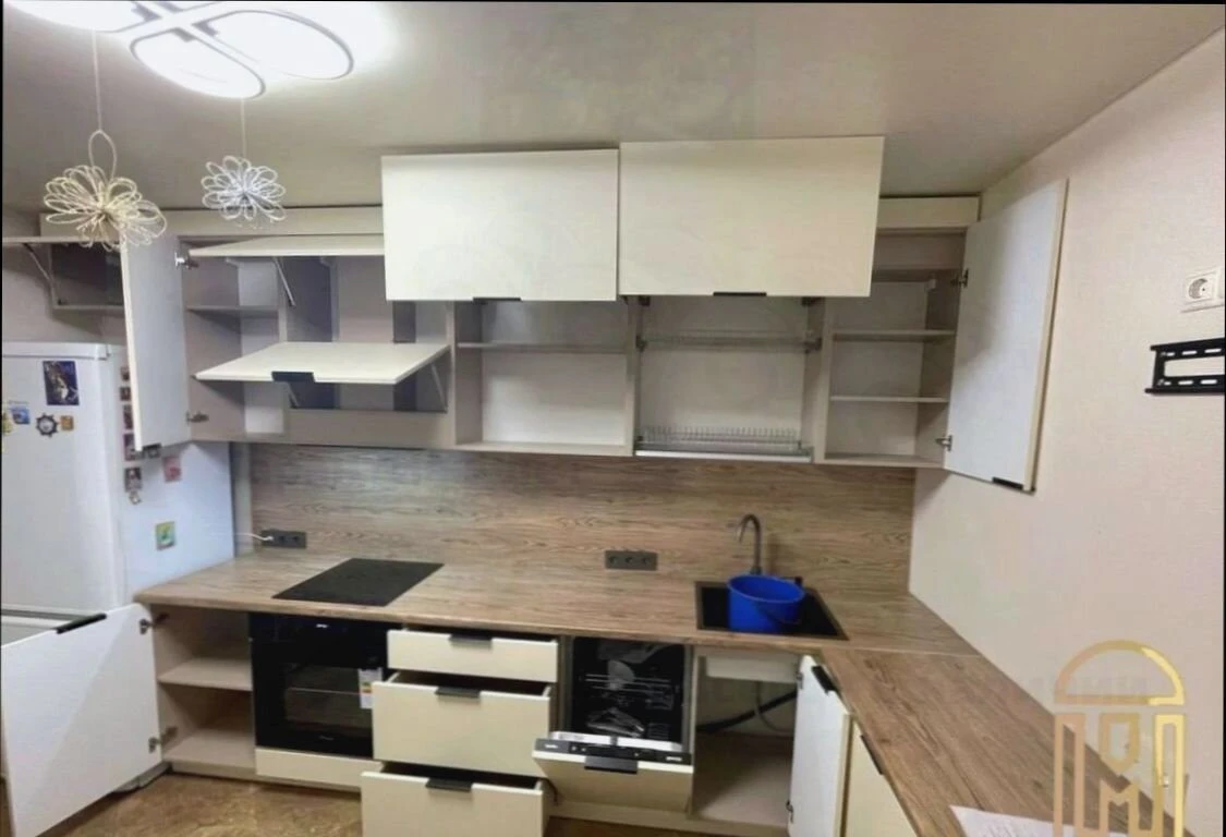 Кухни на заказ с бесплатным замером СПб